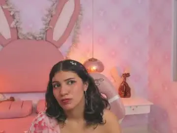 Chaturbate Live Sex Cam of miia_desire