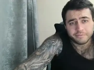 Chaturbate Adult Webcams of aaron_royal