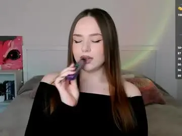 Chaturbate Free Live Porn of sweetie_candy_