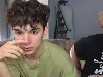Chaturbate Best live sex cam show of em_chipsi