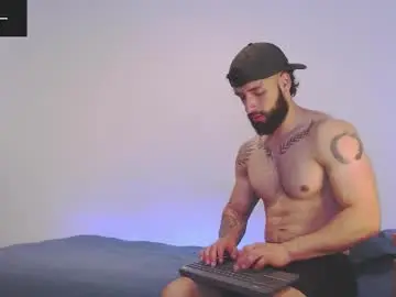 Chaturbate Sex Chat of max_xl_