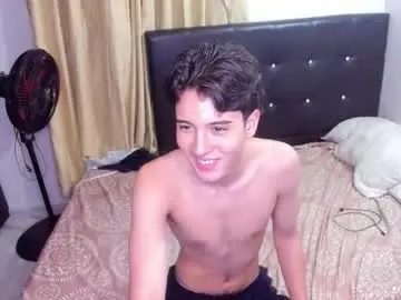 Chaturbate Adult Webcams of picaszomilos350