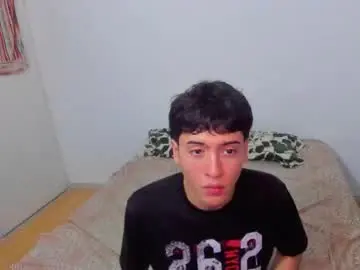 Chaturbate Watch Live Sex Cams of picaszomilos350