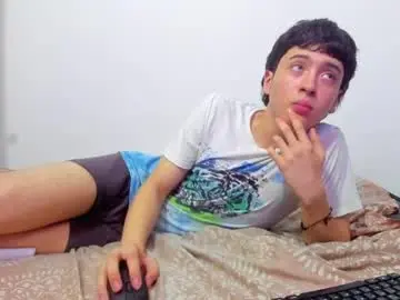 Chaturbate Live Sex Cam of picaszomilos350