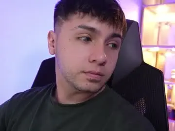 Chaturbate Live Sex of aron__cooper