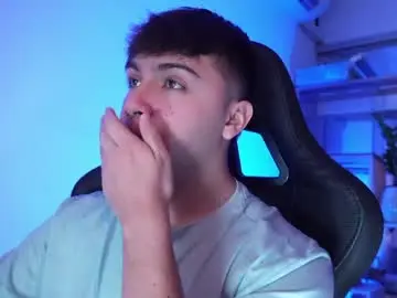 Chaturbate Sex Chat of aron__cooper