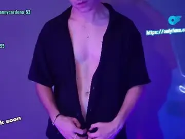 Chaturbate Nude Webcam of aron__cooper