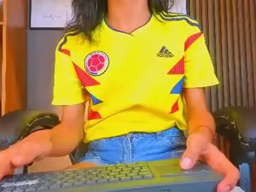 Chaturbate Adult Video Chat of alahia__rodriguez