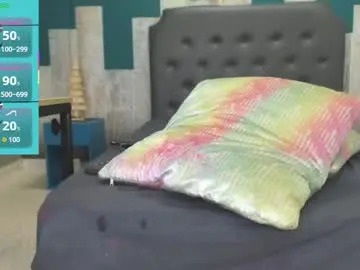 Chaturbate Watch Live Sex Cams of crissh_1