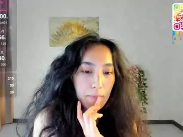 Chaturbate Watch Live Sex Cams of kira_lilian
