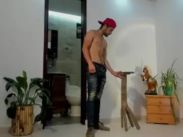 Chaturbate Nude Webcam of noahbrawn