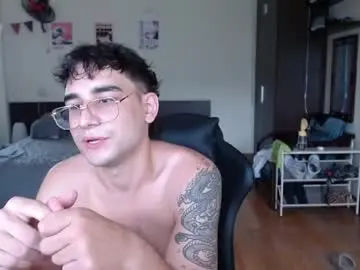 Chaturbate Live Porn of steveoceanbeanhuge