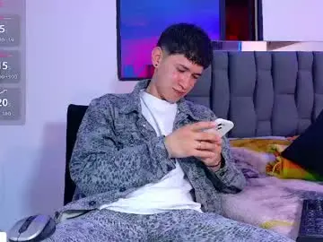 Chaturbate Free Porn Cam of twink_daren