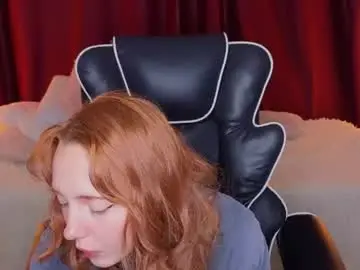 Chaturbate Watch Live Sex Cams of badbitchcuteface