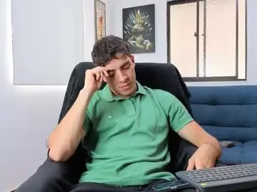 Chaturbate Live Sex of ethangreey1