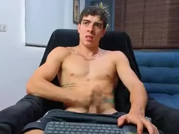 Chaturbate Adult Webcam of ethangreey1