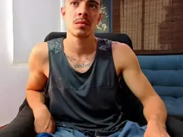 Chaturbate Watch Live Sex Cams of ethangreey1