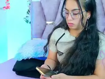 Chaturbate Free Live Porn of iris_mandarinne