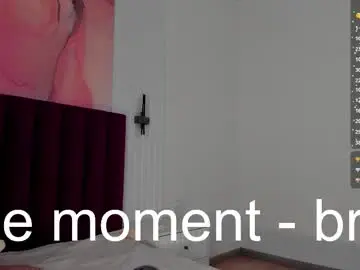 Chaturbate Adult Video Chat of kelly_cuutie