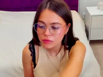 Chaturbate Free Live Porn of kelly_cuutie