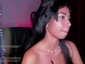 Chaturbate Nude Webcam of luna_roja257