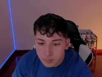 Chaturbate Free Live Porn of oliver_kyy