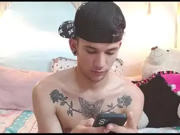 Chaturbate Watch Live Sex Cams of rich_de_la_rosa