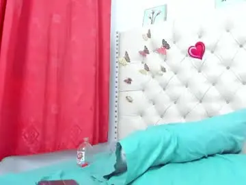 Chaturbate Free Porn Cam of selena_beautyy