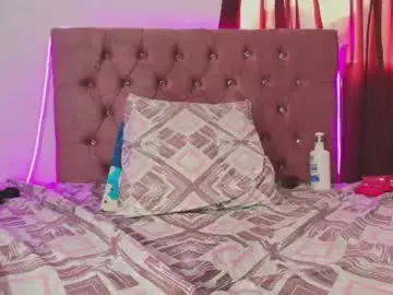 Chaturbate Watch Live Sex Cams of valery_adams13