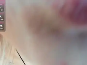 Chaturbate Free Porn Cam of glossybabe_