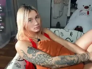 Chaturbate Free Live Porn of glossybabe_
