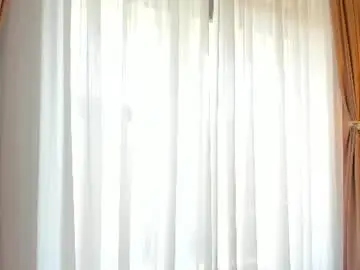 Chaturbate Watch Live Sex Cams of saradiamond01