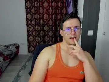 Chaturbate Live Sex of sexxymuscles4u