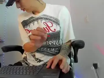 Chaturbate Live Porn of thomas__brandd1