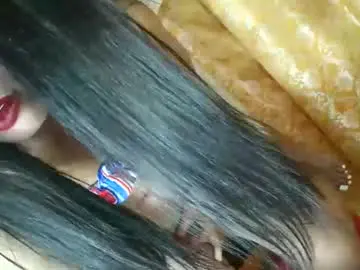 Chaturbate Live Sex Cam of urasian_andrea
