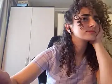 Chaturbate Live Sex Cam of adrianasegrest