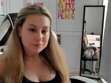 Chaturbate Sex Chat of julia_sunshinee