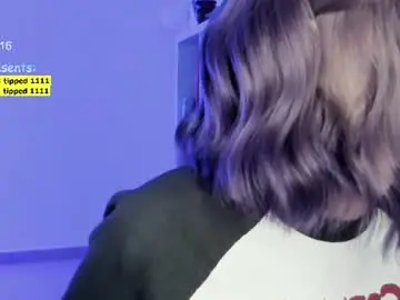Chaturbate Sex Chat of lonelly_lolly98