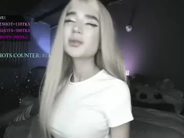 Chaturbate Live Sex Cam of lonelly_lolly98