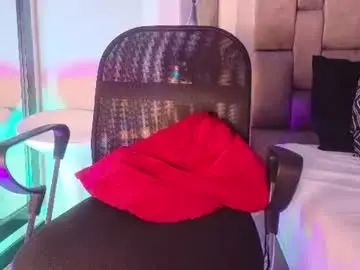Chaturbate Watch Live Sex Cams of lucasthomson_