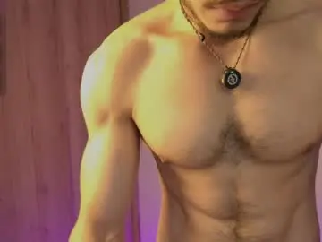 Chaturbate Best live sex cam show of maxifit_