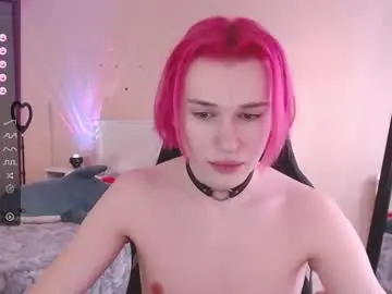 Chaturbate Live Sex Cam of rainbow__salt