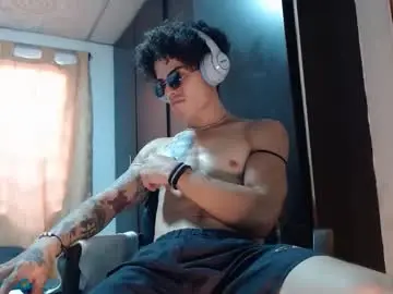 Chaturbate Watch Live Sex Cams of sammytop22