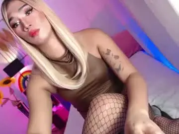 Chaturbate Live Sex Cam of shane_hugexx