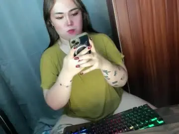 Chaturbate Adult Video Chat of suckinghercock803