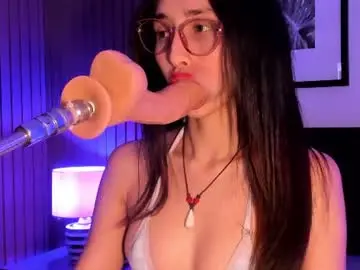 Chaturbate Nude Webcam of doll_bella_