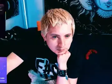 Chaturbate Best live sex cam show of ftmblueyes