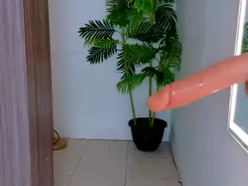 Chaturbate Live Sex Cam of gigi_wilden