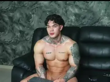 Chaturbate Nude Webcam of justin_clark1