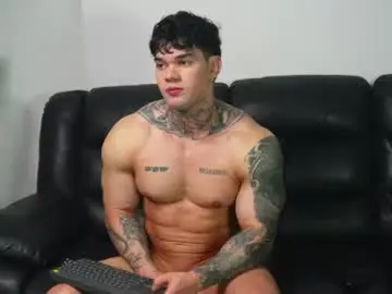 Chaturbate Live Sex Cam of justin_clark1